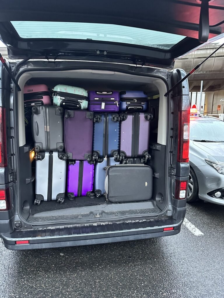 8-Seater VTC Shuttles from Paris to Orly Airport