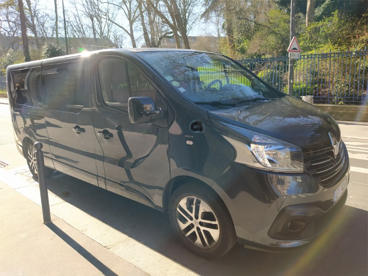 Van Transfer Paris
